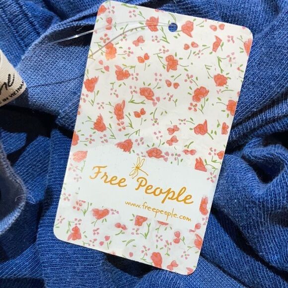 Free People Rubi Ripped T-Shirt Belle Blue Various Sizes - Picture 5 of 5